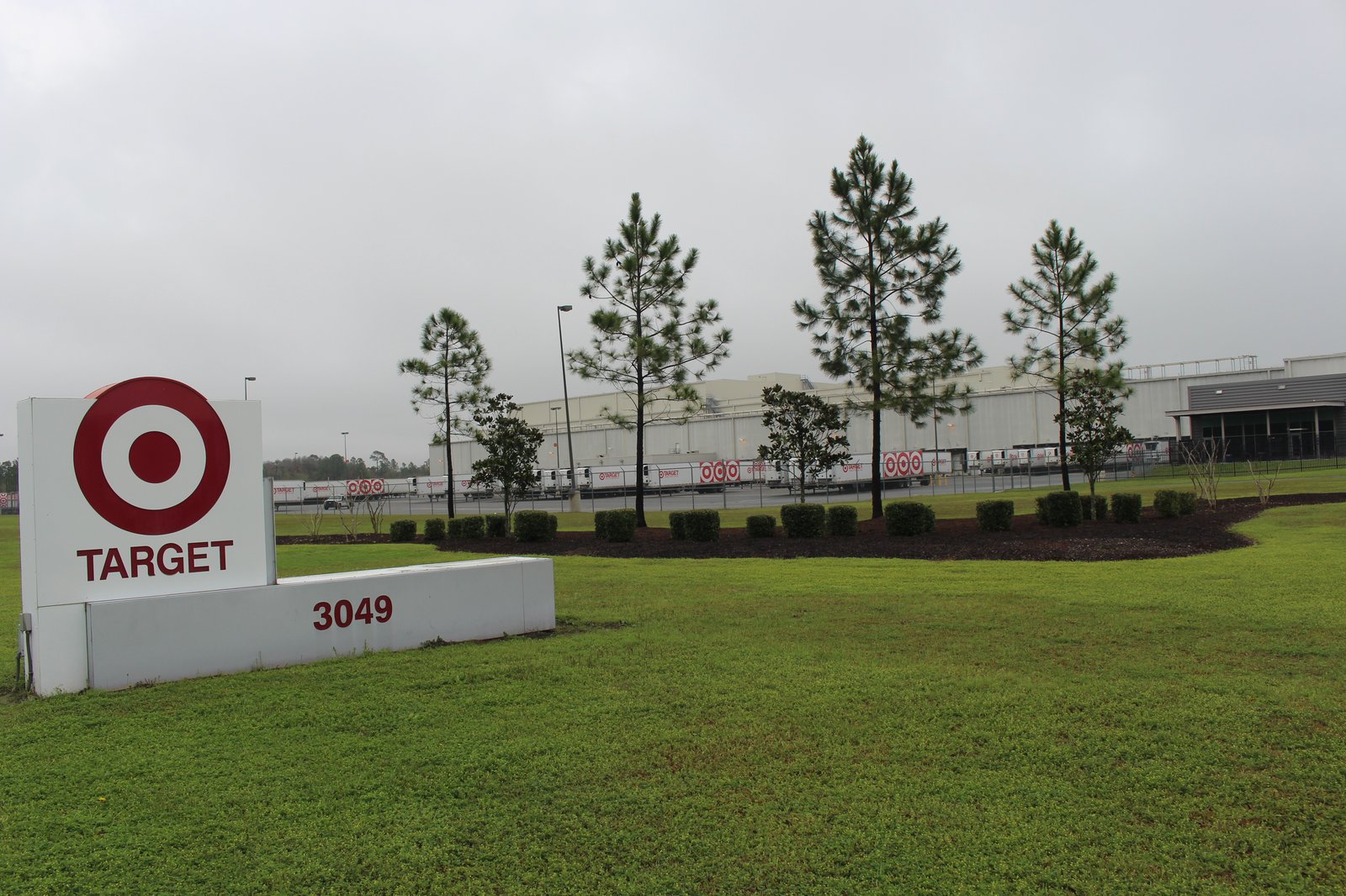 Exterior of a distribution center warehouse in Lake City, Florida, the kind of industrial workplace where workers' compensation claims commonly originate
